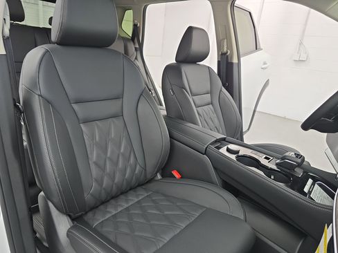 New 2026 Nissan Rogue Platinum w/ Platinum Premium Package AWD/4WD image 10
