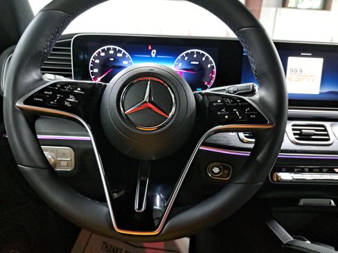 Used 2026 Mercedes-Benz GLE 350 4MATIC image 18