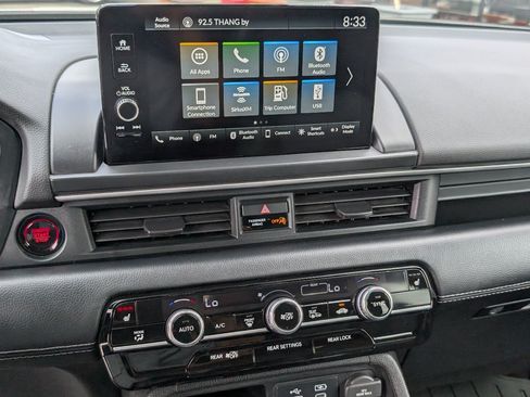 Used 2023 Honda Pilot EX-L image 18