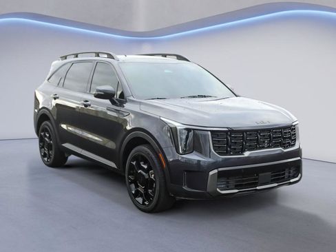 Certified 2025 Kia Sorento X-Line EX image 8
