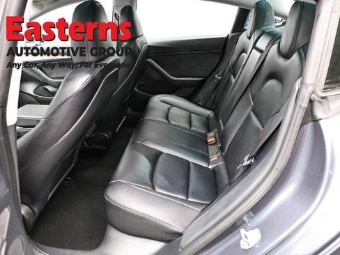 Used 2023 Tesla Model 3 Standard Range RWD image 16