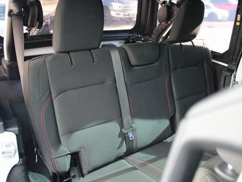 Used 2020 Jeep Wrangler Unlimited Rubicon AWD/4WD image 26