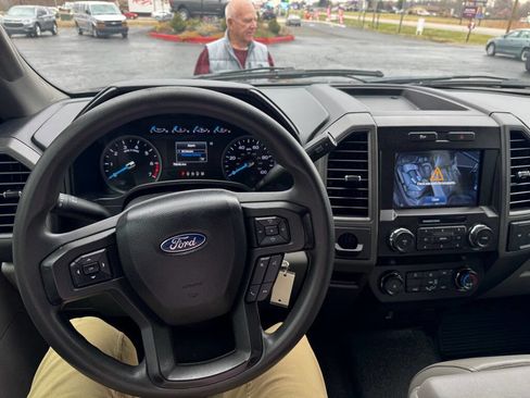 Used 2021 Ford F350 XL w/ Power Equipment Group image 13