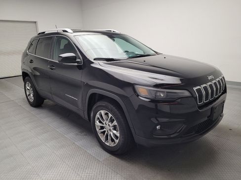 Used 2019 Jeep Cherokee Latitude Plus w/ Cold Weather Group image 13
