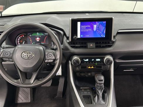 Certified 2023 Toyota RAV4 LE image 9