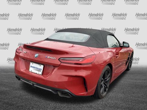 Used 2020 BMW Z4 M40i w/ Premium Package image 10