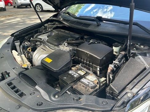 Used 2015 Toyota Camry LE FWD image 27