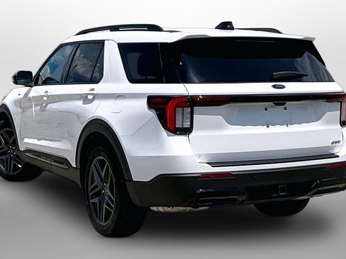 Used 2025 Ford Explorer ST-Line w/ Premium Package AWD/4WD image 10