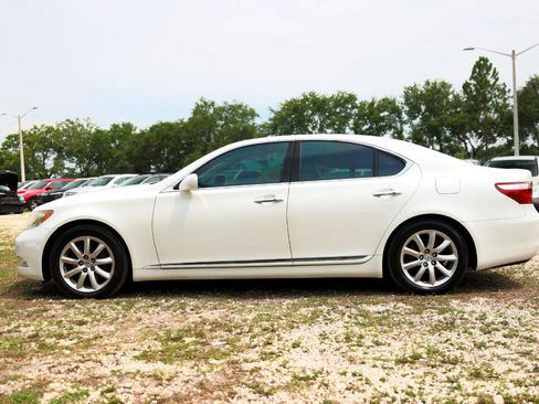 Used 2007 Lexus LS 460 image 3