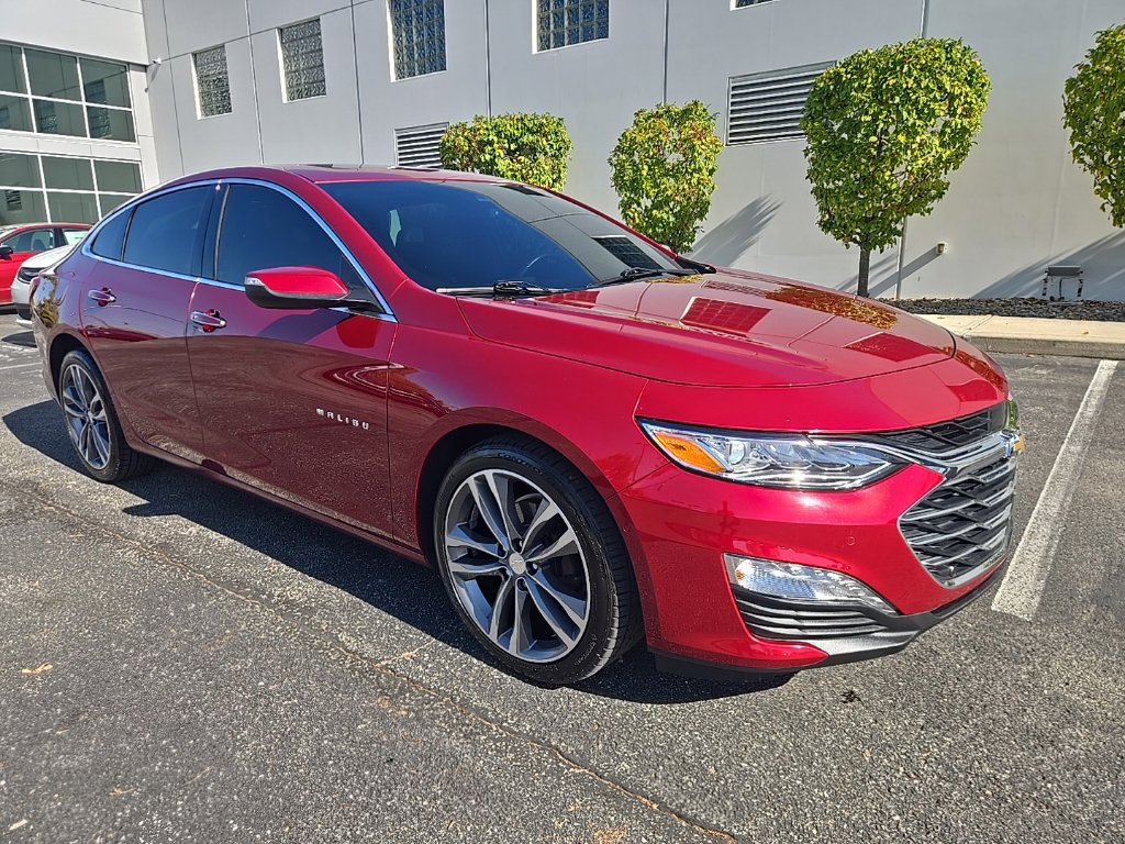 Used 2019 Chevrolet Malibu Premier w/ Sun and Wheel Package FWD image 4
