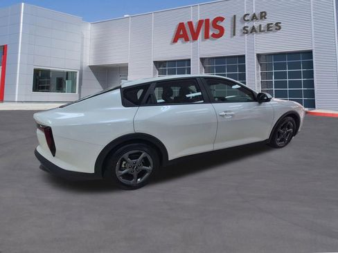 Used 2025 Kia K4 FWD image 5