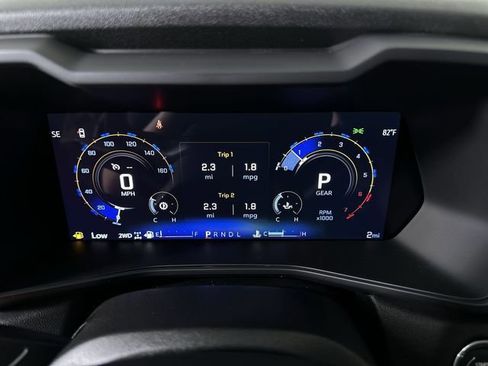 New 2026 Chevrolet Colorado Trail Boss AWD/4WD image 12