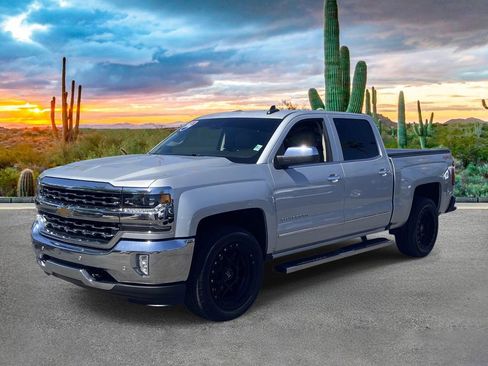 Used 2016 Chevrolet Silverado 1500 LTZ w/ LTZ Plus Package AWD/4WD image 7
