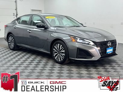 Used 2025 Nissan Altima 2.5 SV