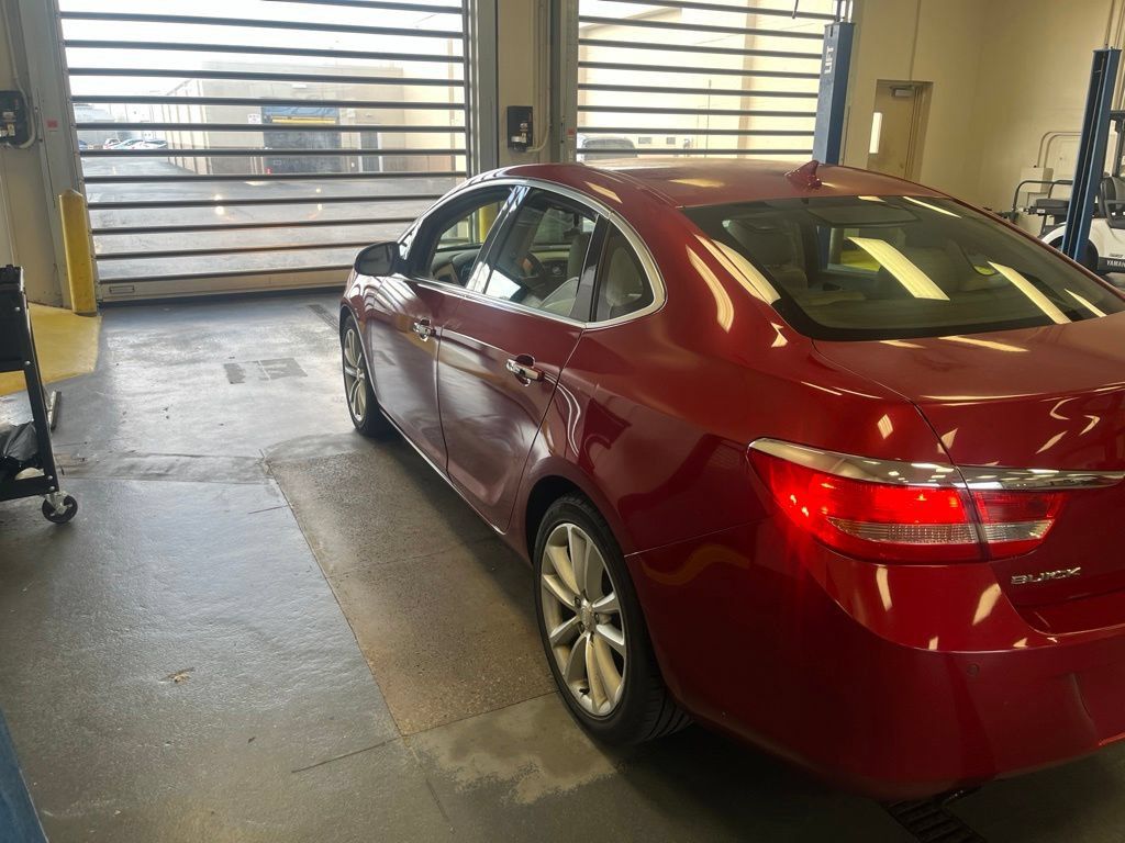 Used 2013 Buick Verano Convenience FWD image 9