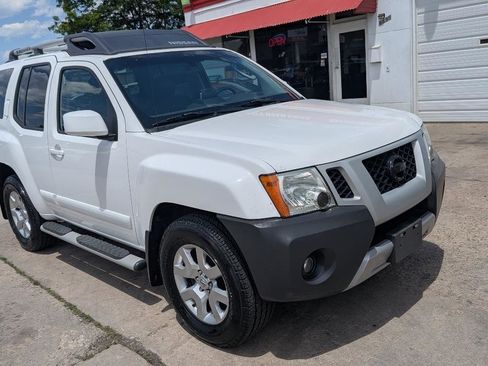 Used 2010 Nissan Xterra SE AWD/4WD image 3