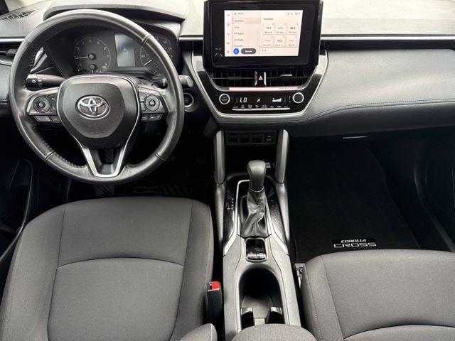 Used 2023 Toyota Corolla Cross LE FWD image 8