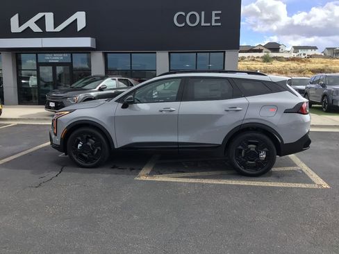 New 2026 Kia Sportage EX image 3