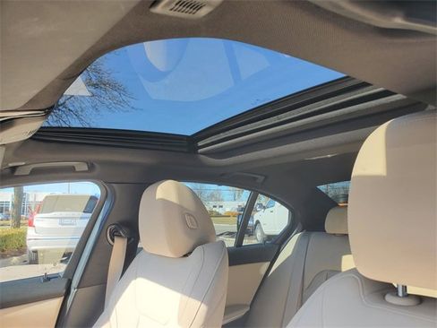 Used 2020 BMW 330i xDrive Sedan w/ Driving Assistance Package image 12