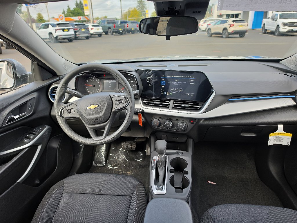 New 2026 Chevrolet Trax LS w/ LS Convenience Package FWD image 19