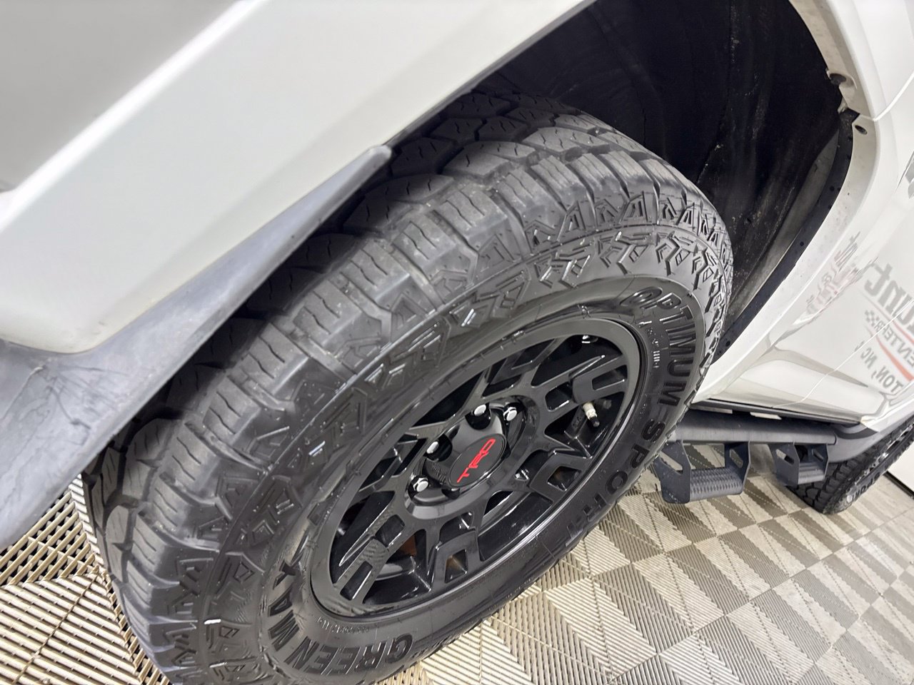 Used 2019 Toyota 4Runner SR5 RWD image 33