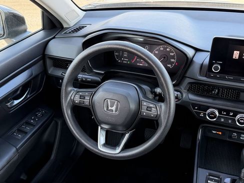 Used 2023 Honda CR-V EX image 13