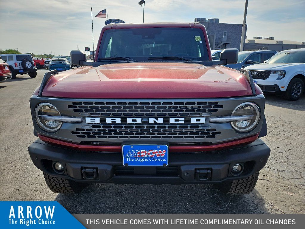 New 2026 Ford Bronco Badlands AWD/4WD image 3