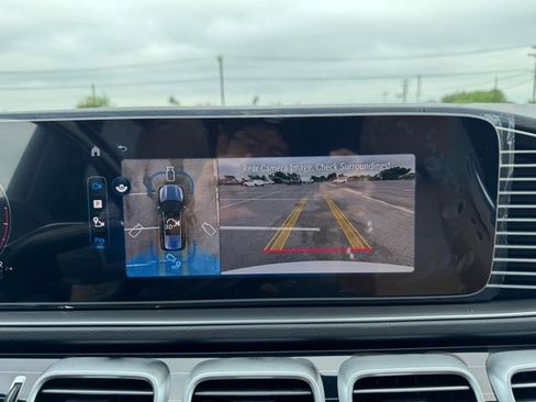 New 2025 Mercedes-Benz GLS 580 4MATIC image 28