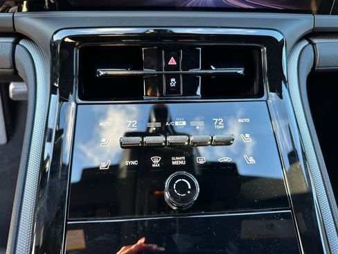 Used 2026 Porsche Panamera image 25