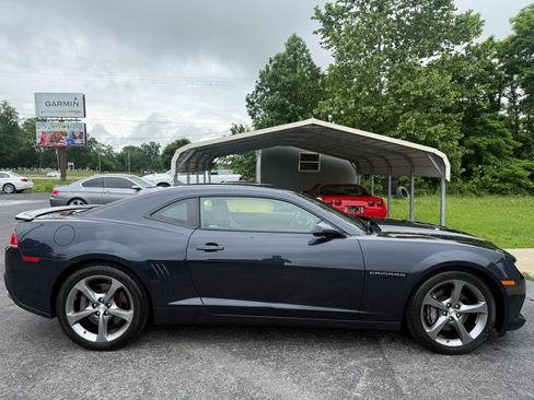 Used 2014 Chevrolet Camaro SS w/ RS Package RWD image 9