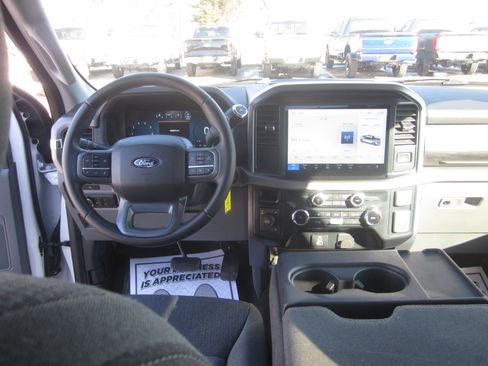 Used 2025 Ford F150 XLT w/ Equipment Group 301A Standard image 12