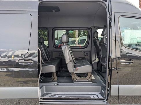 New 2025 Mercedes-Benz Sprinter 2500 image 14