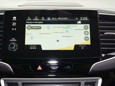 Used 2020 Honda Pilot Touring image 13