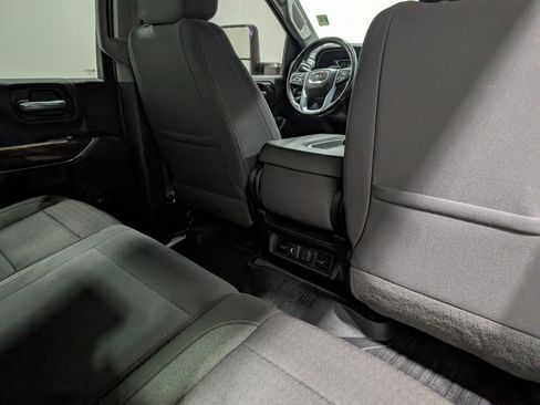 Used 2022 GMC Sierra 2500 SLE w/ SLE Convenience Package image 20