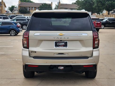 Used 2021 Chevrolet Tahoe LT RWD image 14