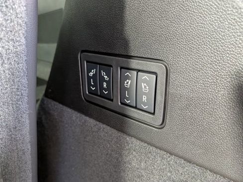 New 2025 Cadillac XT6 Premium Luxury image 13