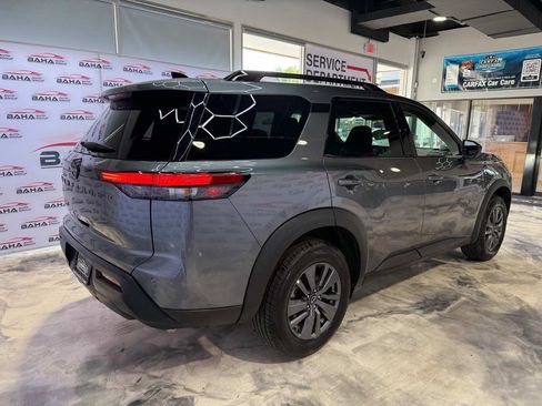Used 2026 Nissan Pathfinder SV FWD image 8