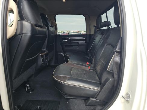 Used 2022 RAM 2500 Laramie AWD/4WD image 5