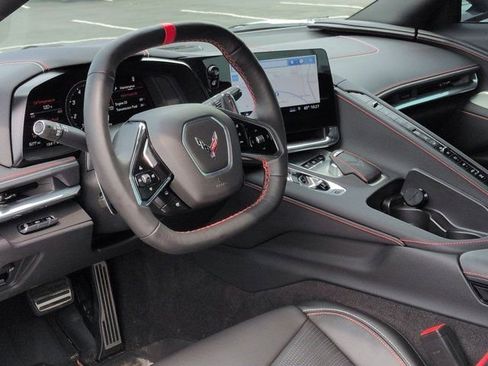 Used 2020 Chevrolet Corvette Stingray Preferred Cpe w/ 2LT Preferred Equipment Group RWD image 9