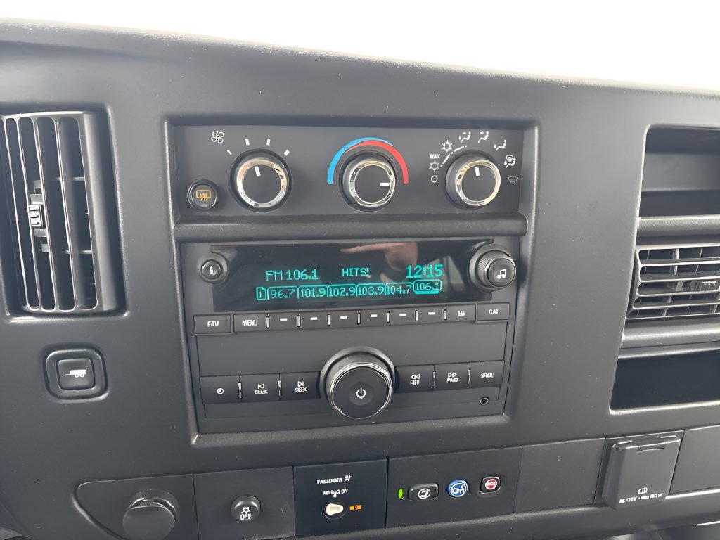 Used 2023 Chevrolet Express 3500 LS RWD image 21