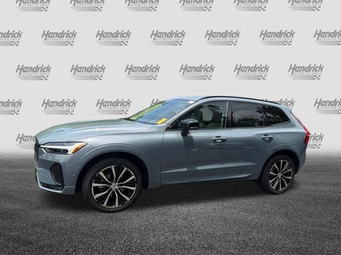 Used 2024 Volvo XC60 B5 Plus w/ Protection Package Premier AWD/4WD image 8
