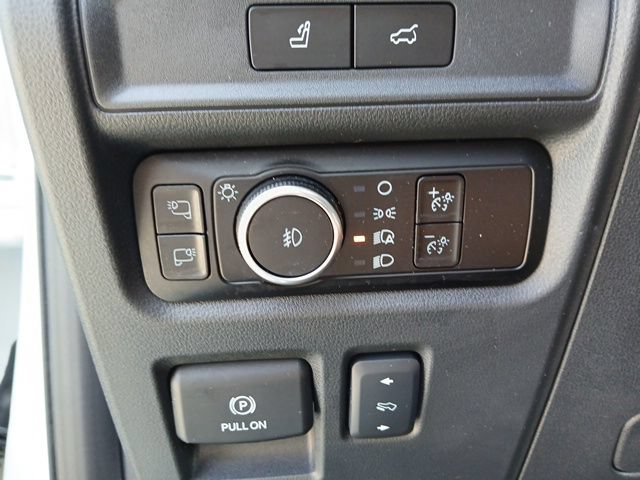 Used 2023 Ford Expedition Platinum AWD/4WD image 18