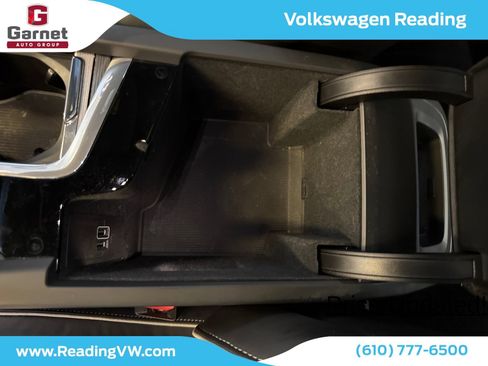 Used 2019 Volvo S60 T6 R-Design AWD/4WD image 25