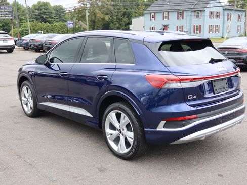 Used 2023 Audi Q4 e-tron Premium Plus w/ Premium Plus image 7