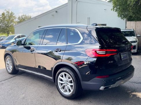 Used 2022 BMW X5 xDrive40i w/ Premium Package image 4