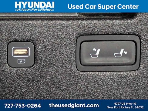 Used 2022 Hyundai Palisade Calligraphy FWD image 16
