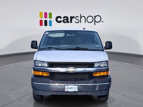 Used 2022 Chevrolet Express 2500 w/ Driver Convenience Package image 8