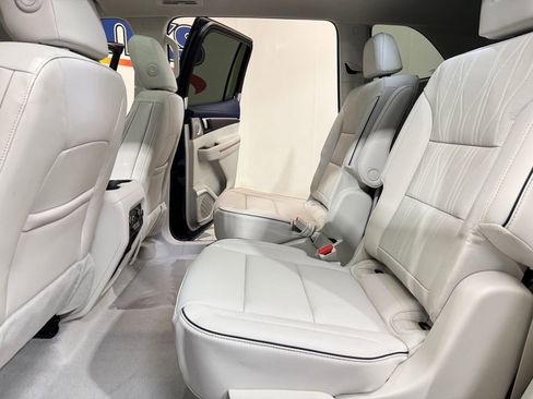 New 2026 Buick Enclave Avenir w/ Super Cruise Package image 10