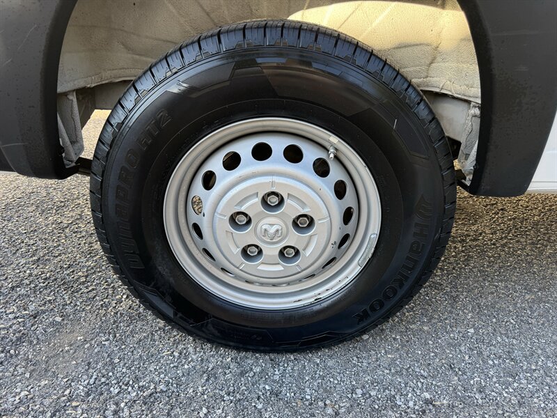 Used 2024 RAM ProMaster 3500 FWD image 36