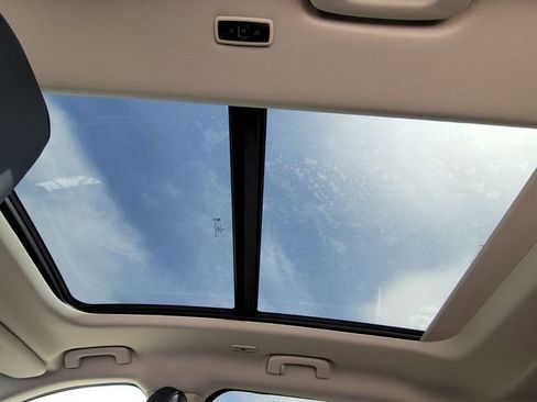 New 2026 Lincoln Aviator AWD w/ Jet Appearance Package image 9